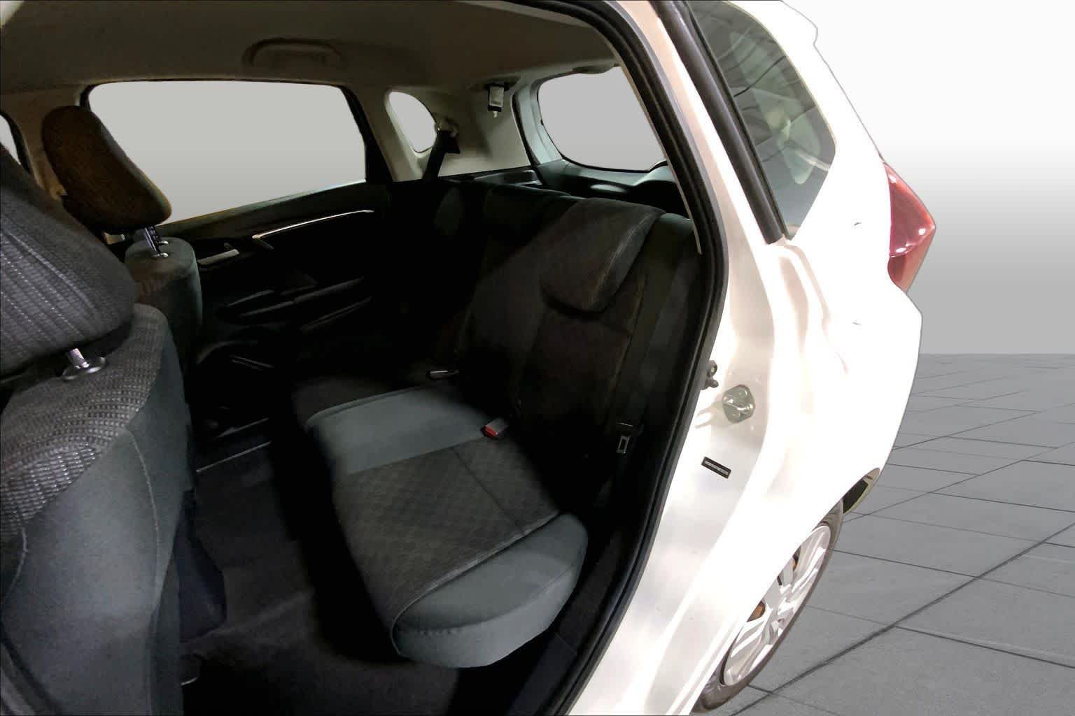 Used 2015 White Orchid Pearl Honda LX image 20