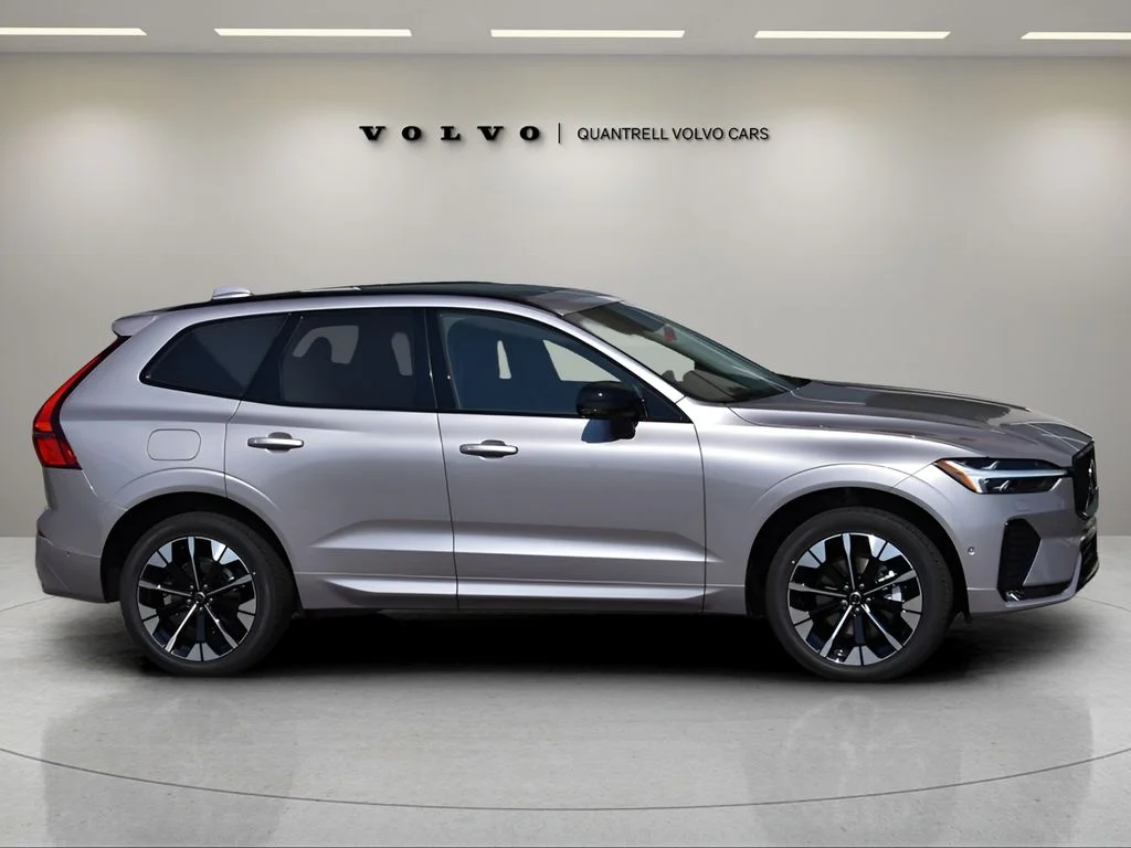 Used 2026 AURORA SILVER Volvo Plus image 3