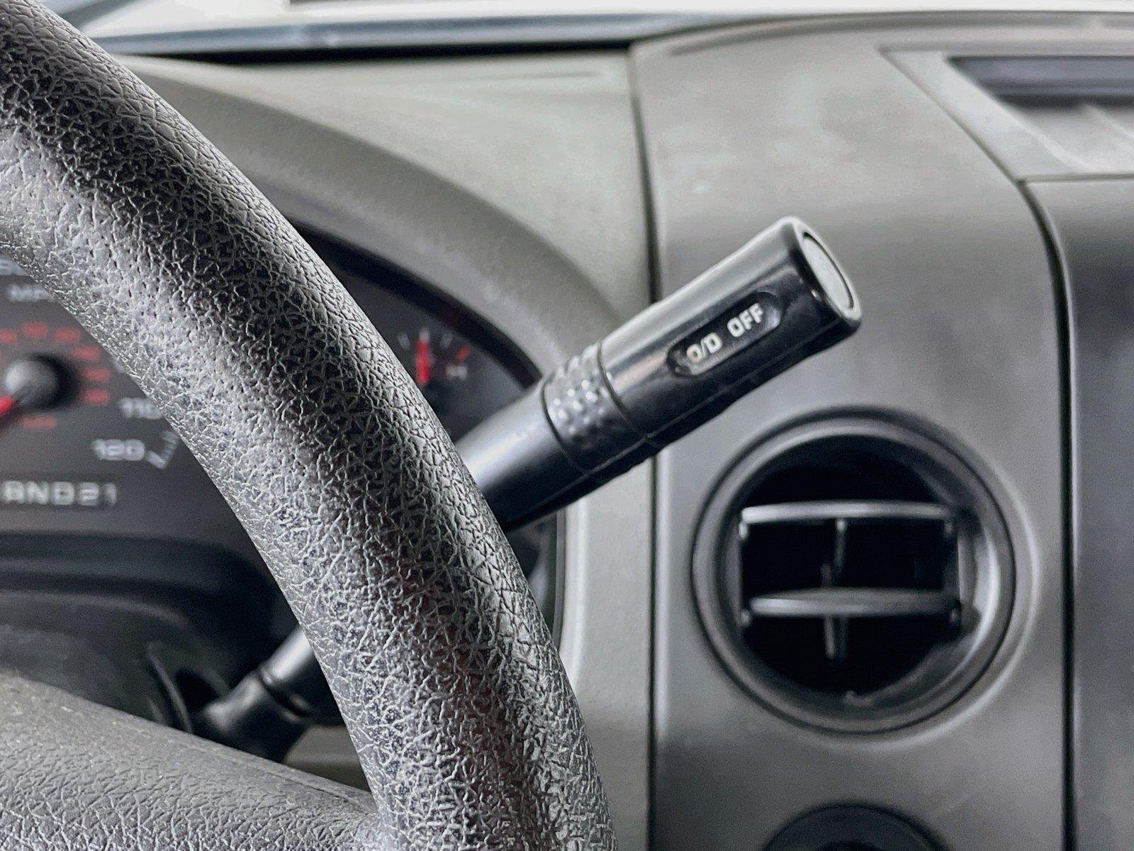 Used 2007 Dark Blue Pearl Metallic Ford XL image 16