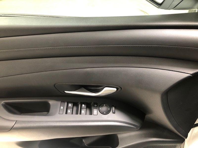 New 2026 White Hyundai SEL AWD image 19