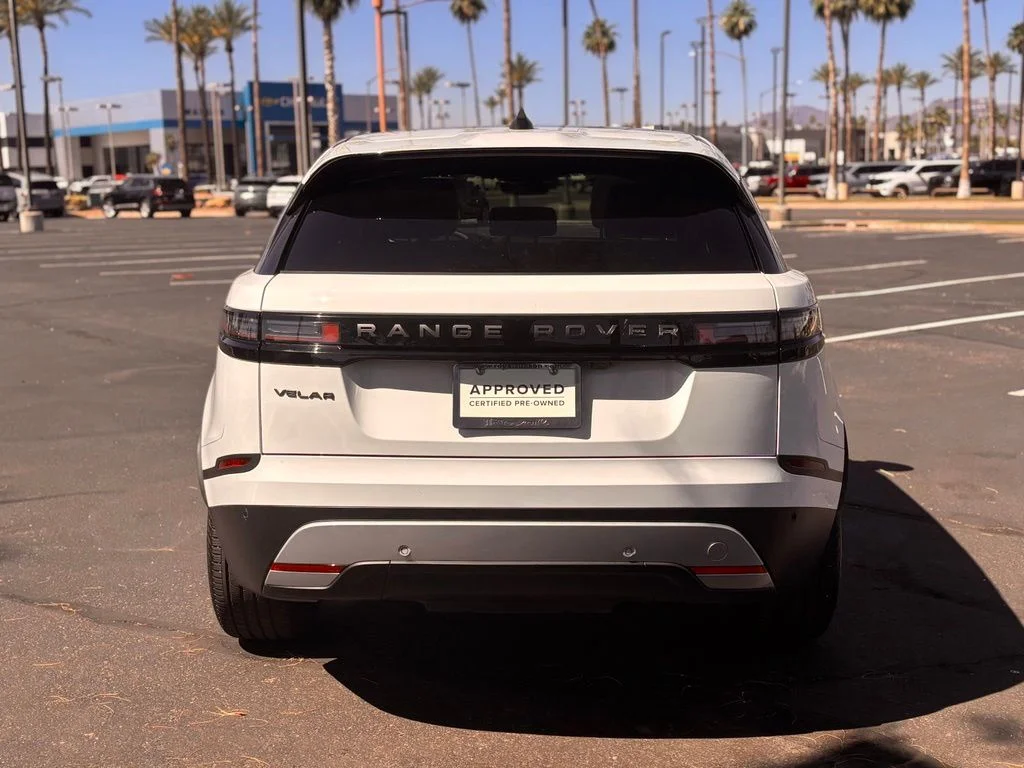 Used 2024  Land Rover S image 7