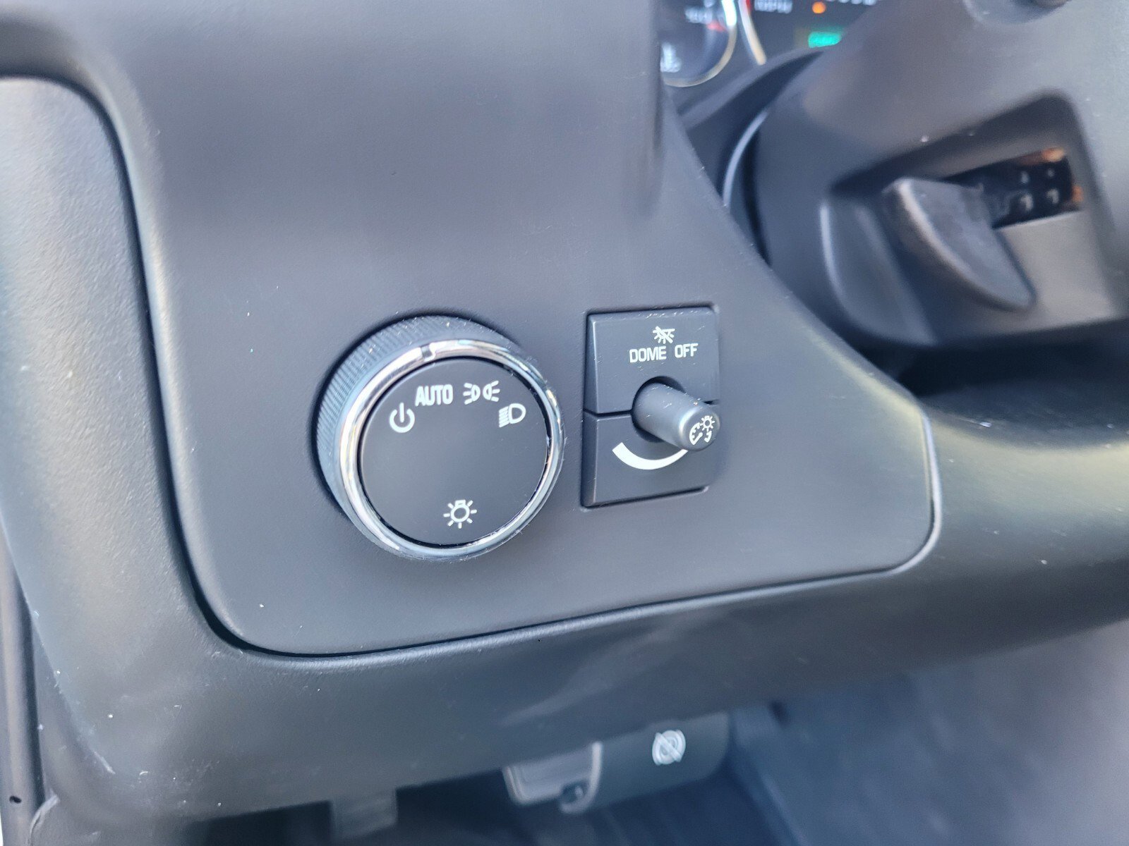 2025 Chevrolet Express Cargo Work Van - Photo 26