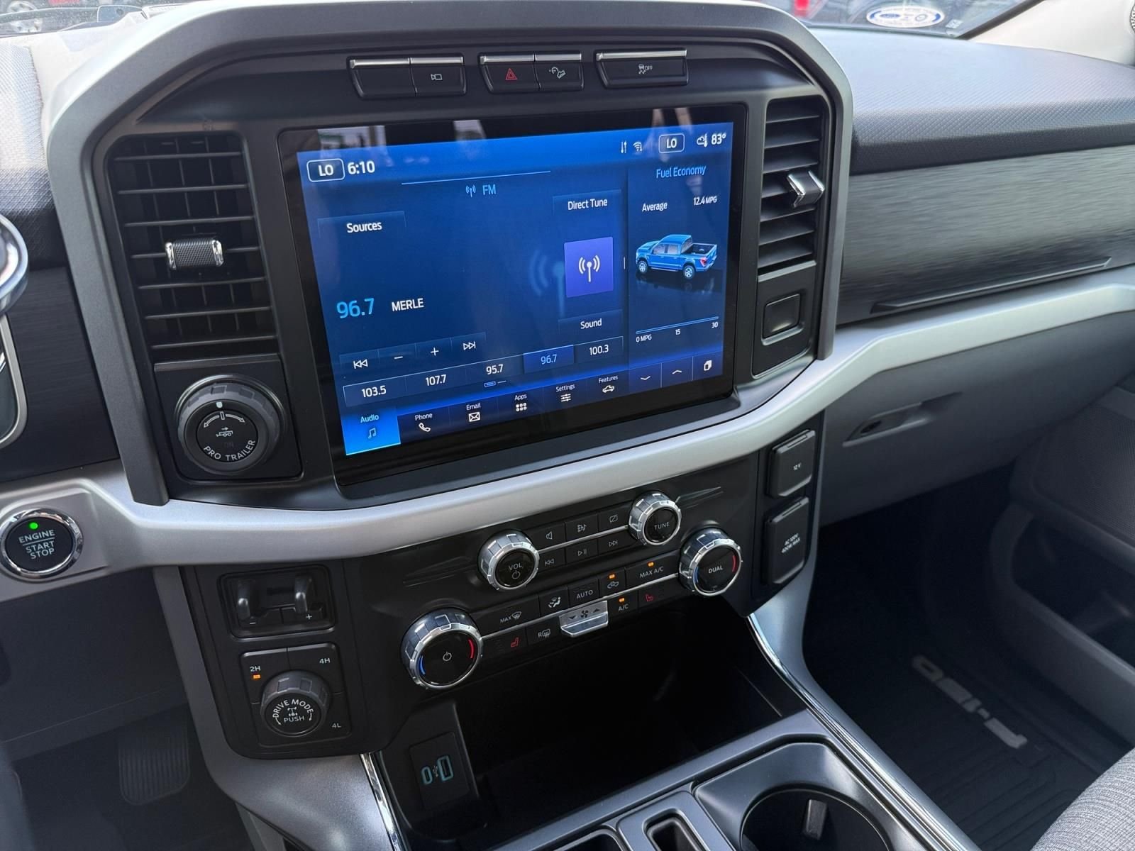 Certified Used 2022 Oxford White Ford XLT image 18