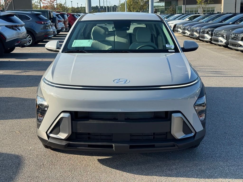 Used 2026 Gray Hyundai SE image 5
