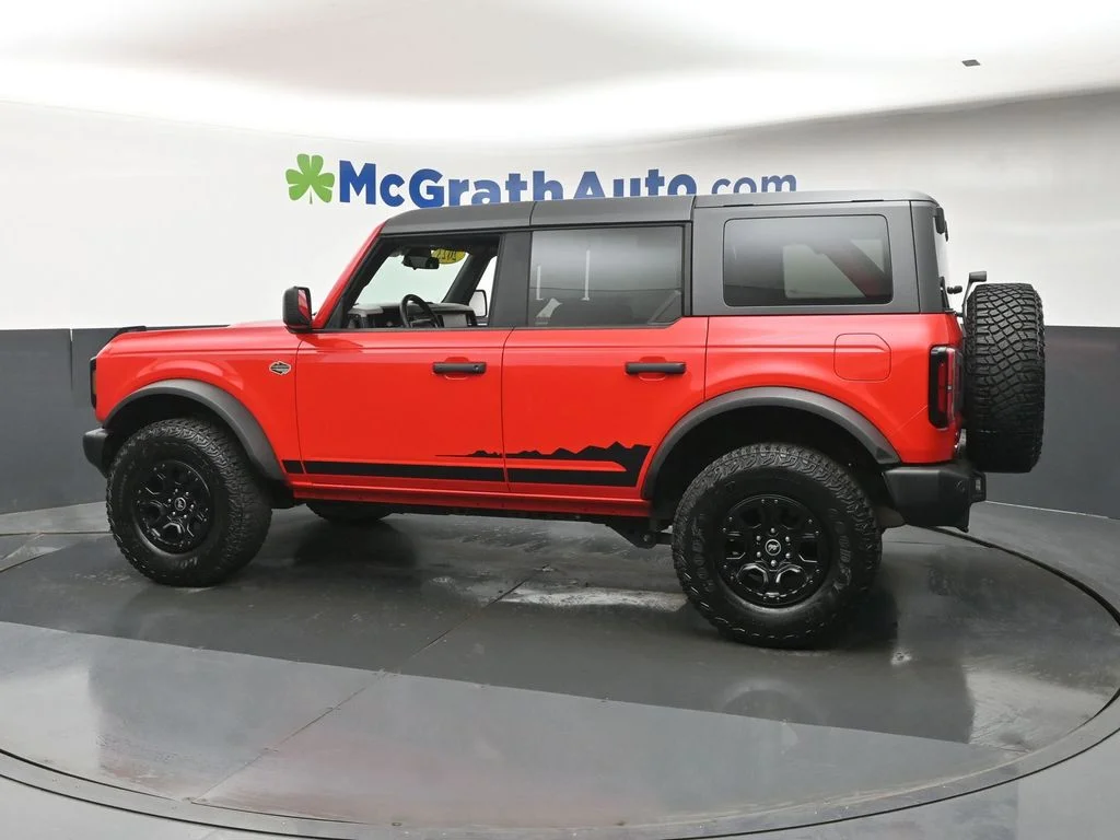 Used 2023 Red Ford Wildtrak image 22