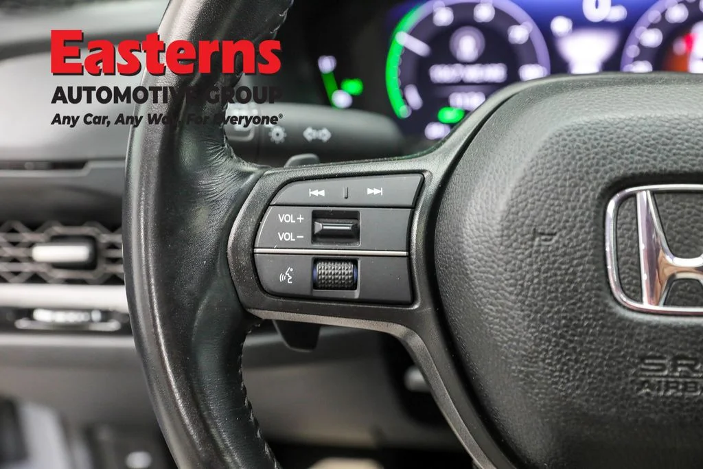 Used 2025 Gray Honda Sport image 15