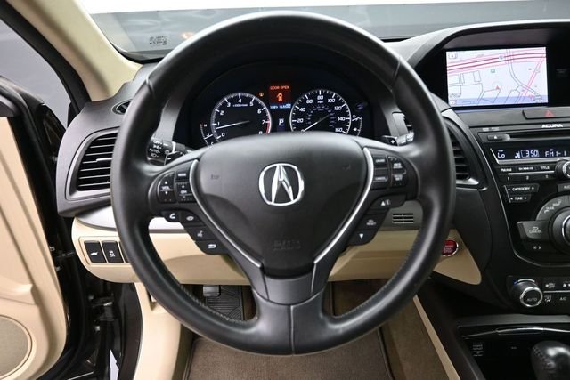 Used 2014 Graphite Luster Metallic Acura Technology Package image 7