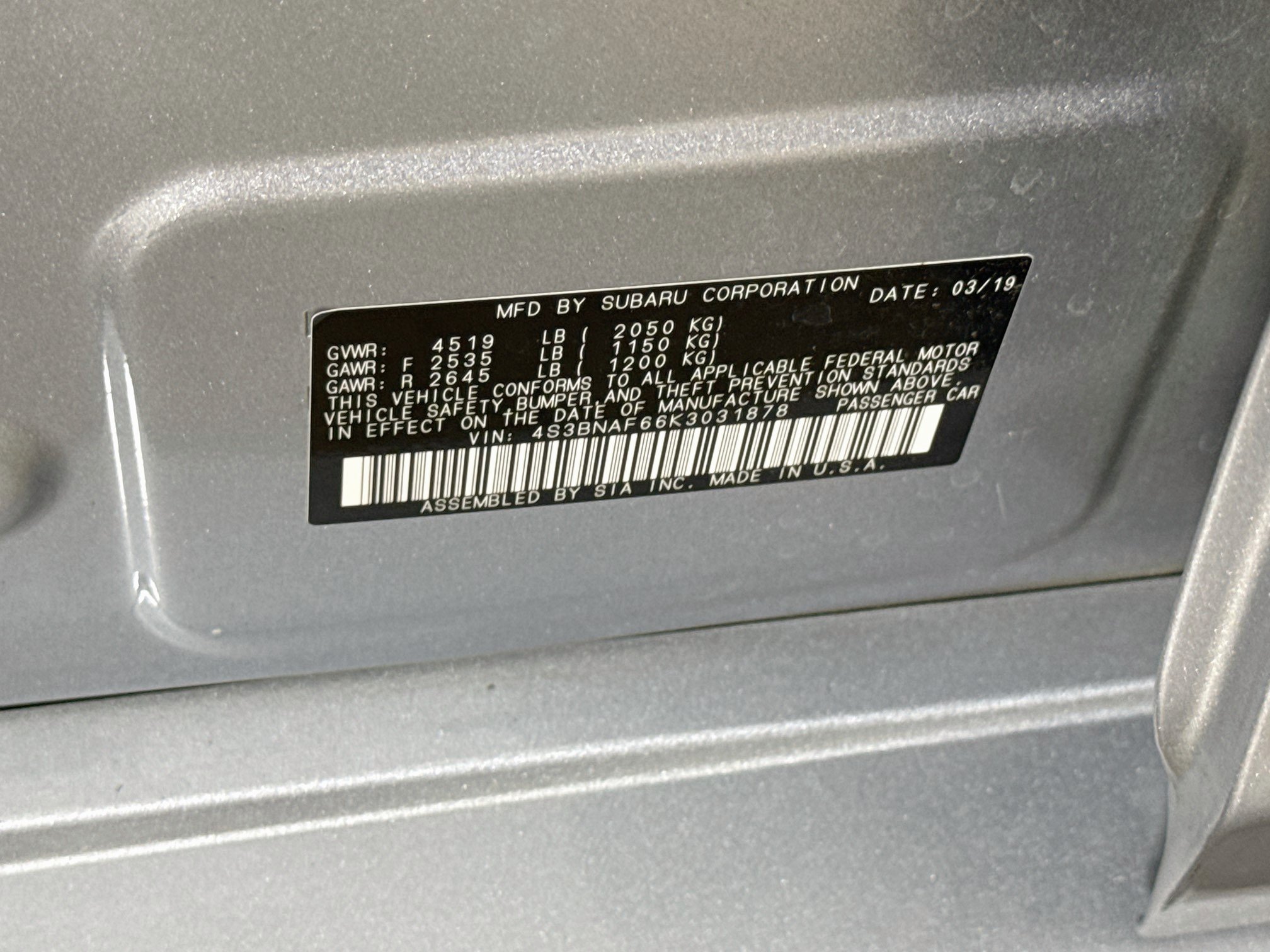Used 2019 Ice Silver Metallic Subaru Premium image 31