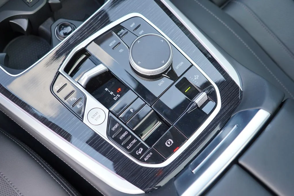 2026 BMW X5 50e - Photo 18