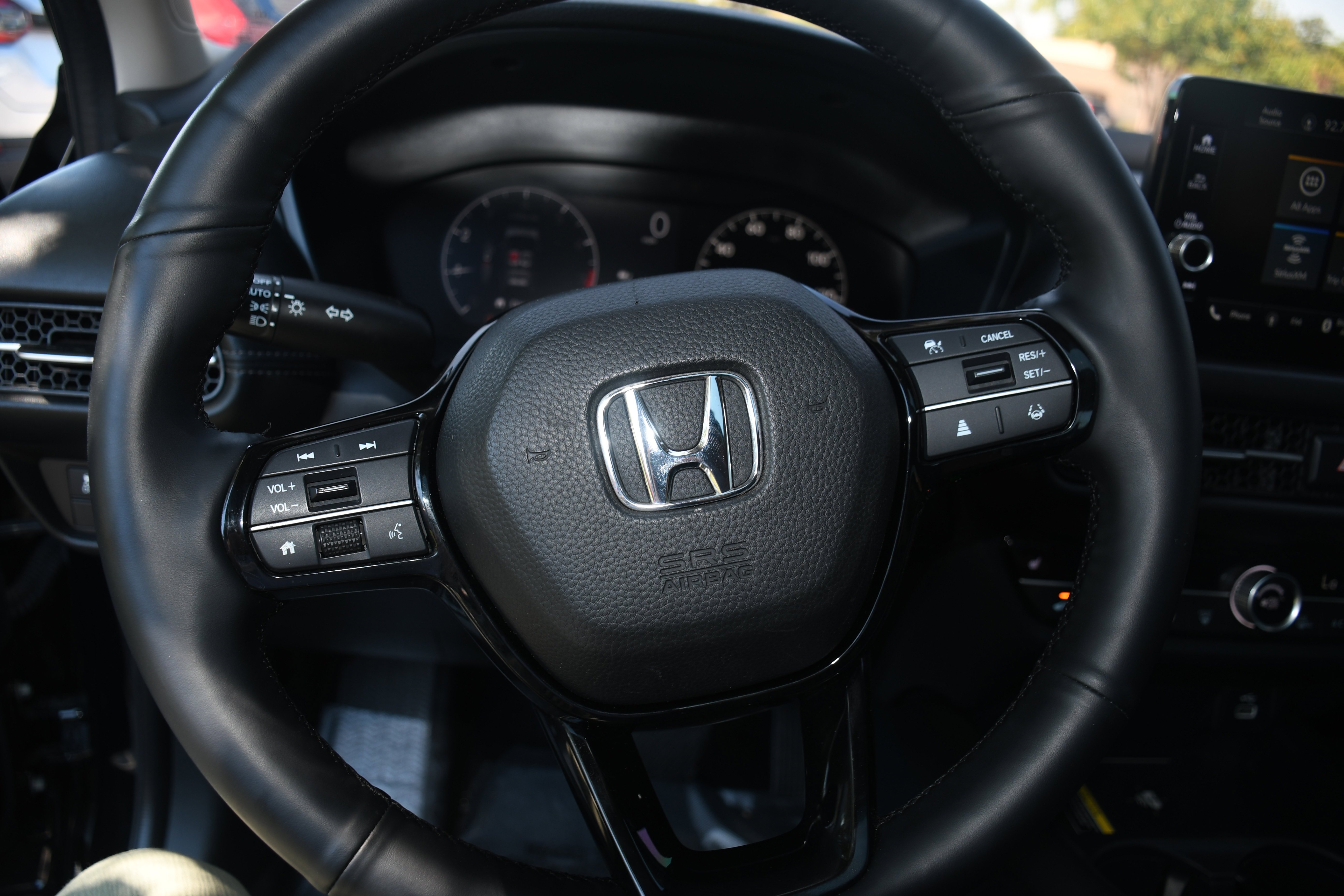 Used 2023 Black Honda EX-L image 12