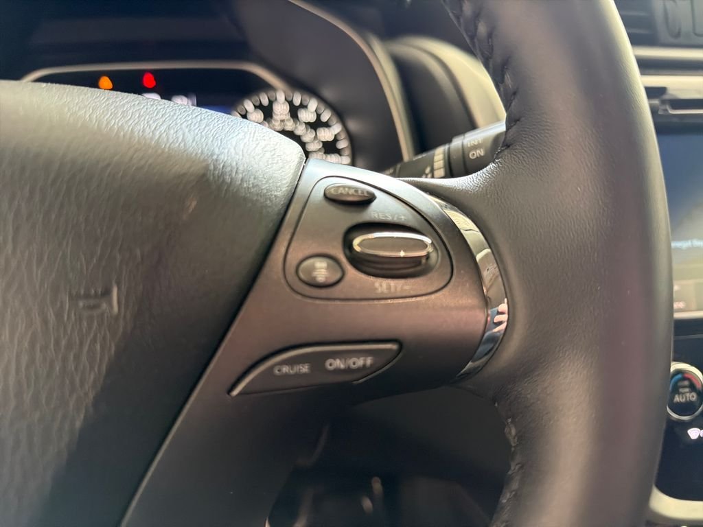 Used 2022 Boulder Gray Nissan SL image 25