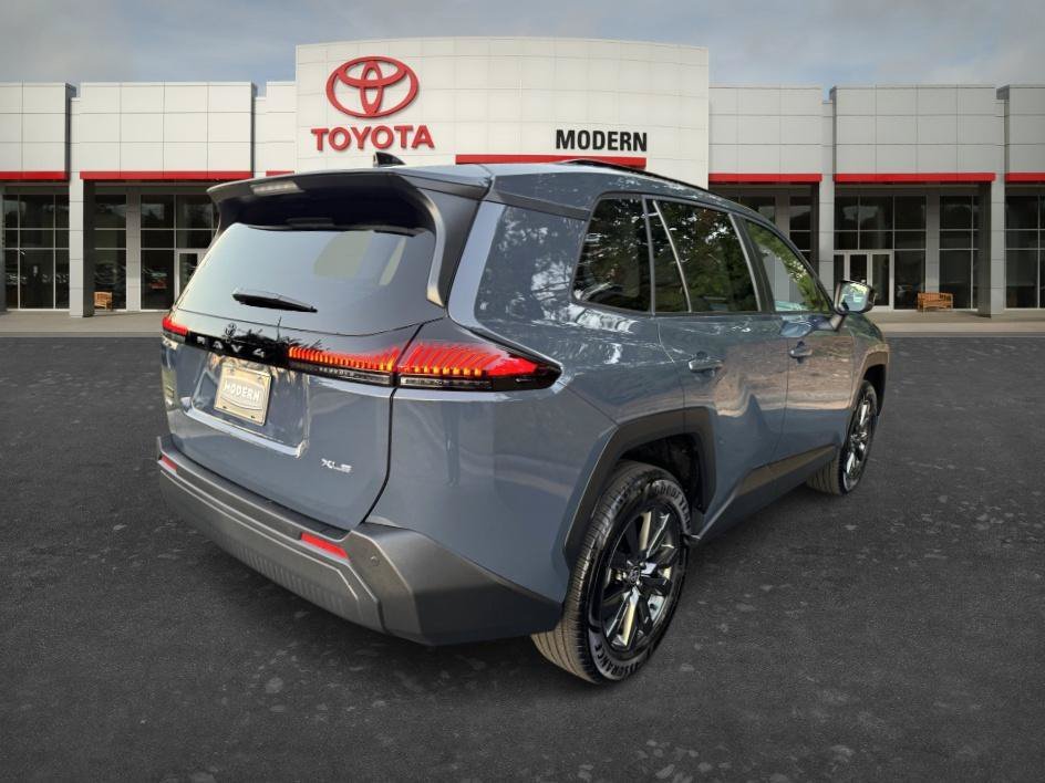 Used 2026 Storm Cloud Toyota XLE Premium image 5