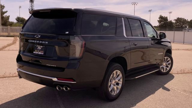 2026 Chevrolet Suburban Premier - Photo 8