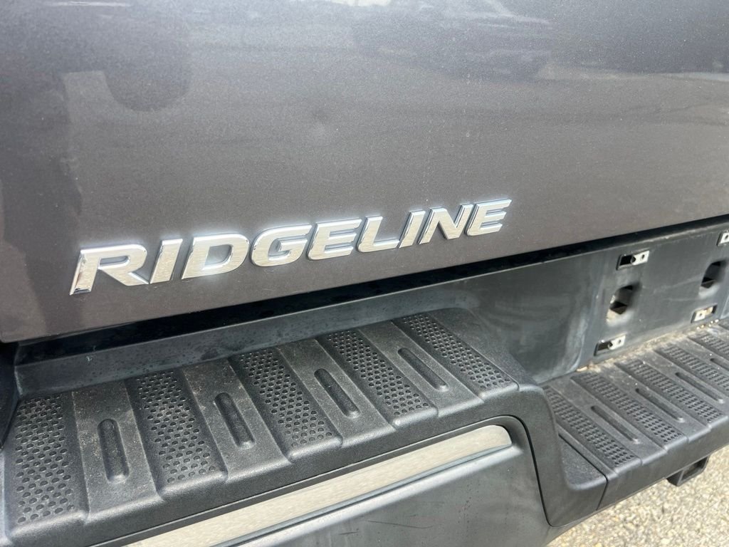 Used 2019 Gray Honda RTL image 4
