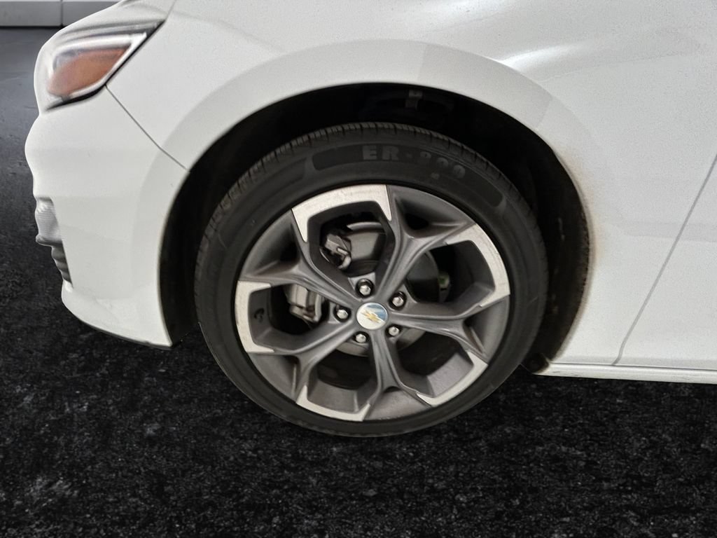 Used 2024 Summit White Chevrolet 1LT image 27