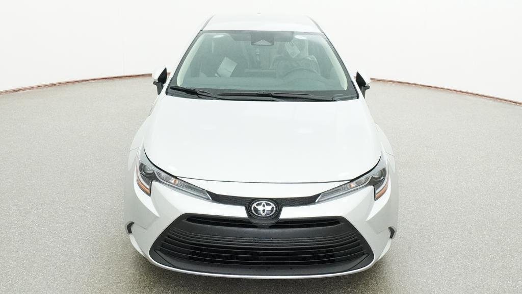 New 2026 Classic Silver Metallic Toyota LE image 5