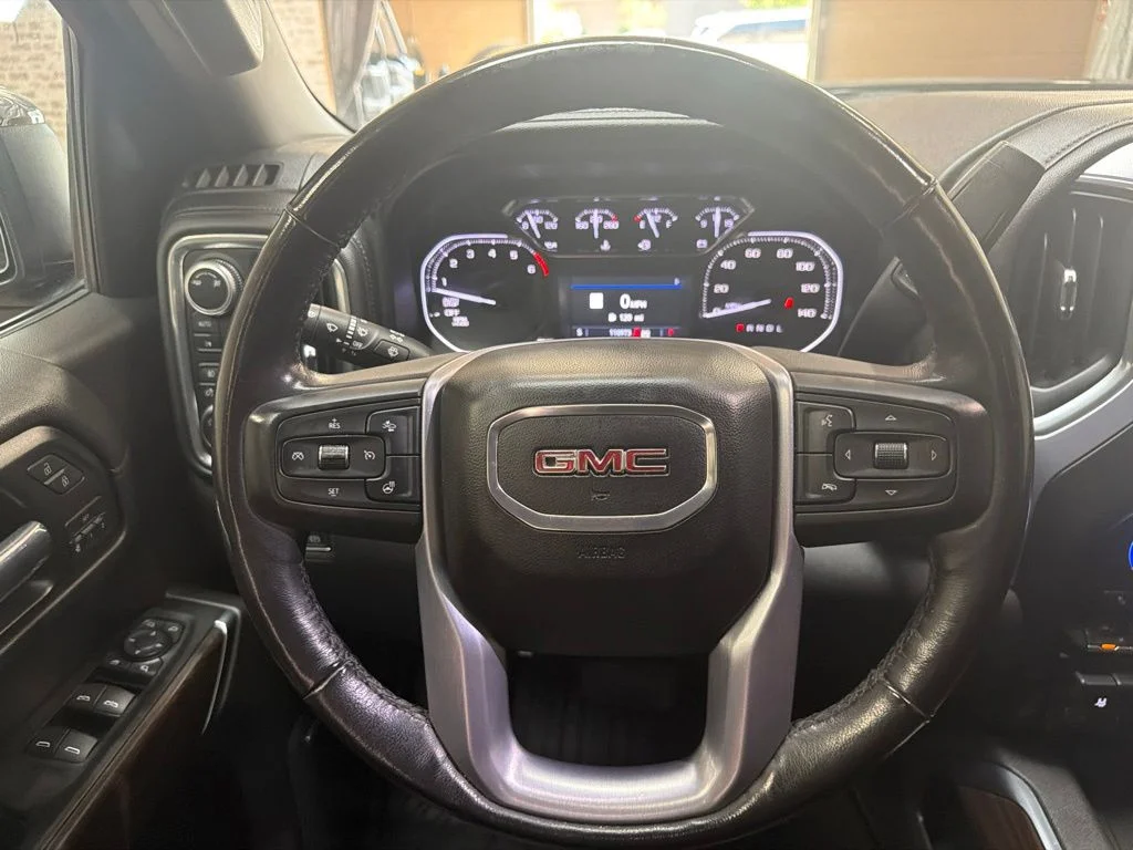 Used 2019 Onyx Black GMC SLT image 18