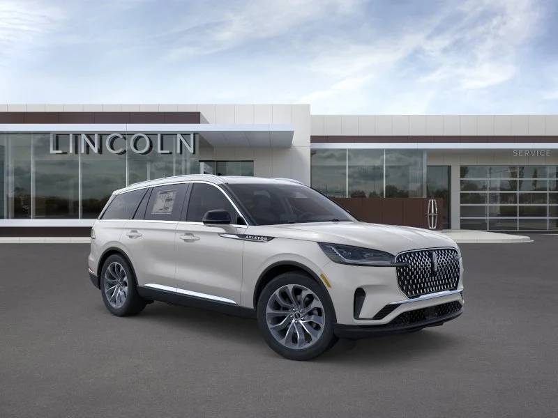 Used 2025 Ceramic Pearl Metallic Tri-Coat Lincoln Reserve image 7
