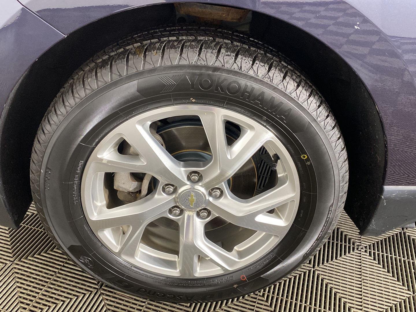 Used 2019 Storm Blue Metallic Chevrolet LT image 10