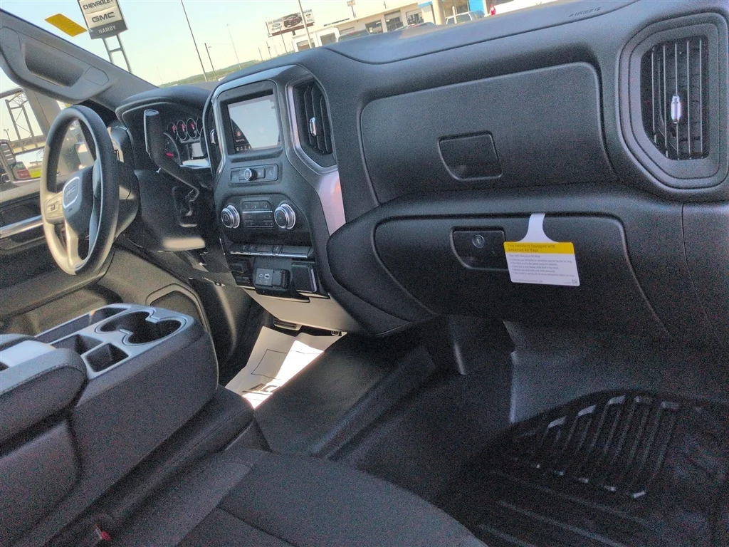 2026 GMC Sierra 3500 Chassis Cab Pro - Photo 52