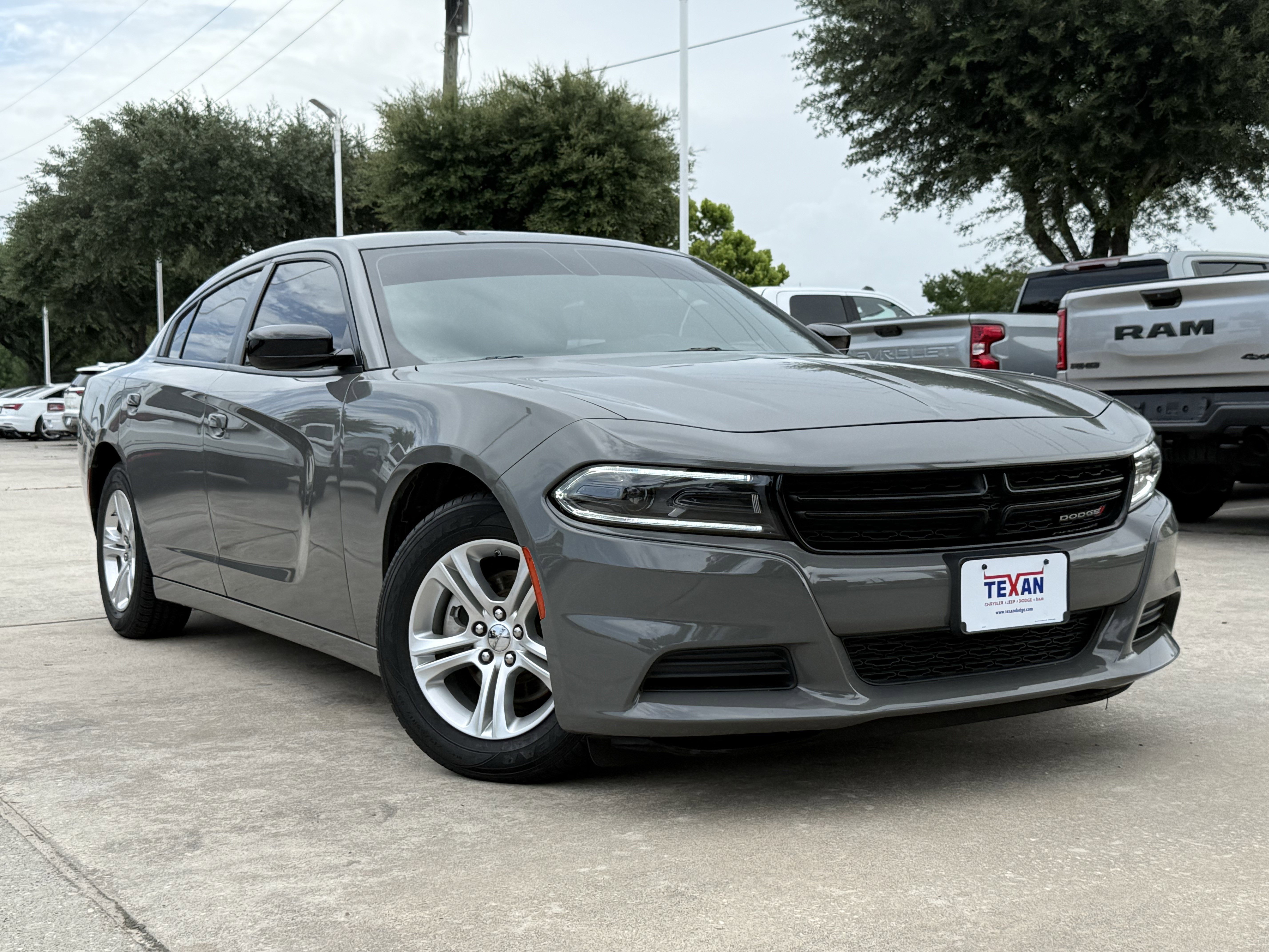 Used 2023 Destroyer Gray Clearcoat Dodge  image 2