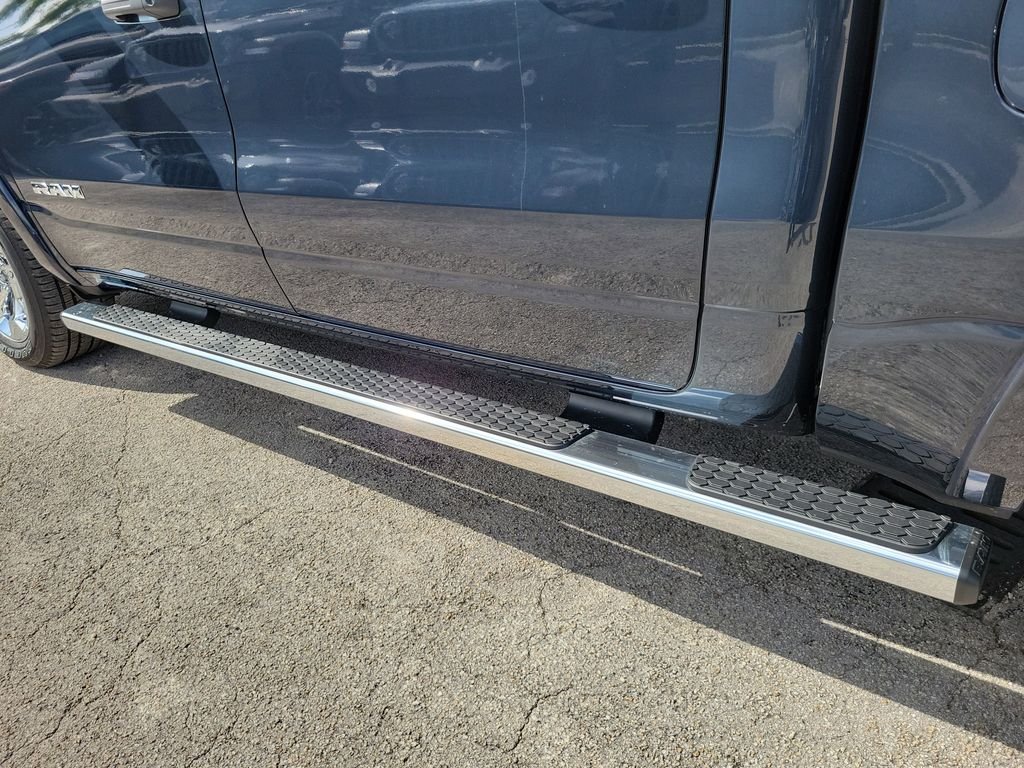 New 2026 Forged Blue Metallic Exterior Paint RAM Big Horn/Lone Star image 9