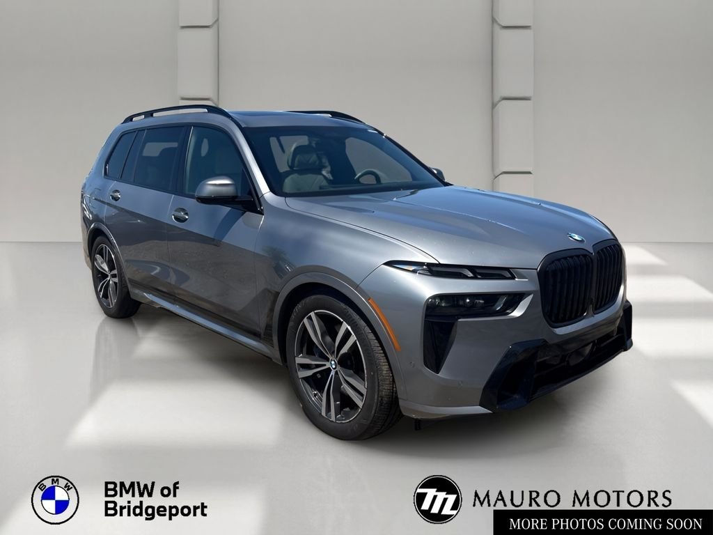 2024 BMW X7 xDrive40i's photo
