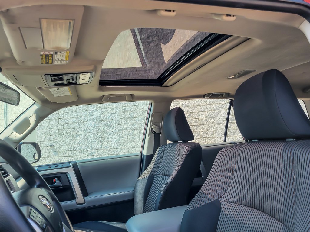 Used 2010 Red Toyota SR5 image 9