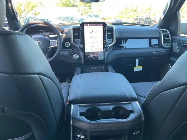 2026 RAM 1500 Laramie - Photo 14