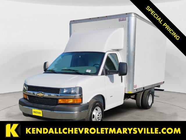 2024 Chevrolet Express Cutaway