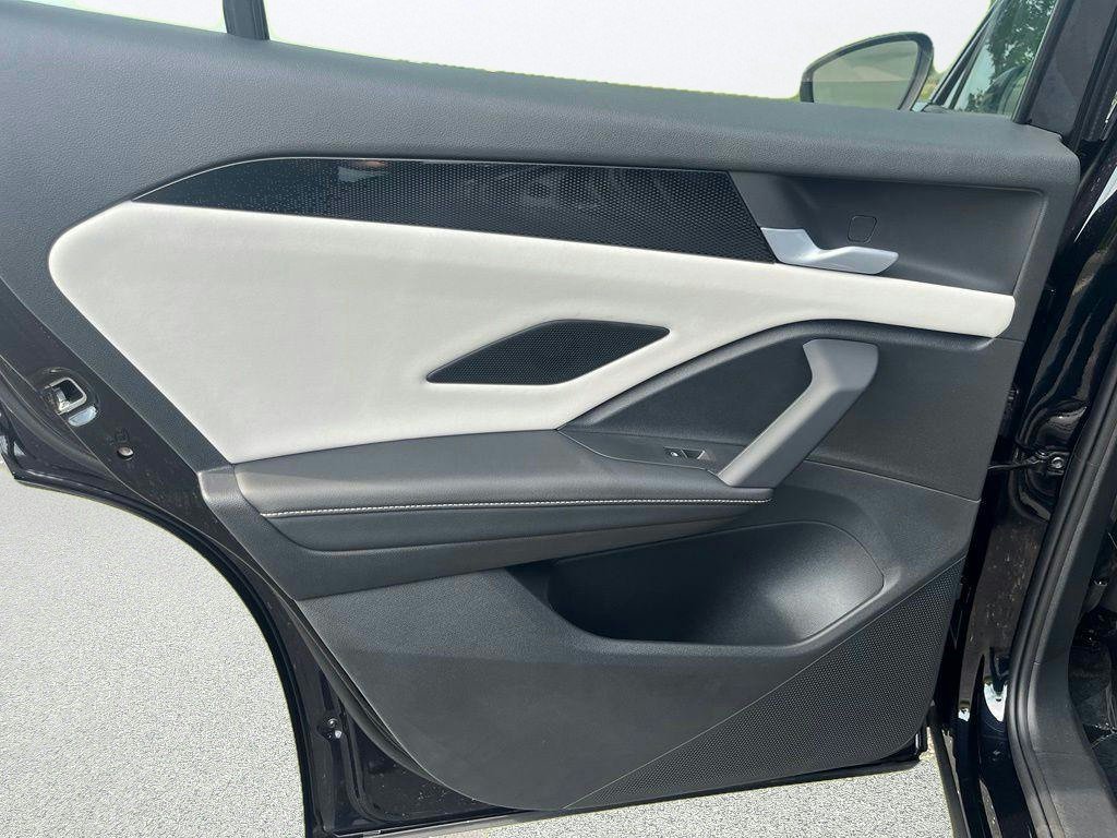 New 2026 Black Volkswagen 2.0T SE image 21