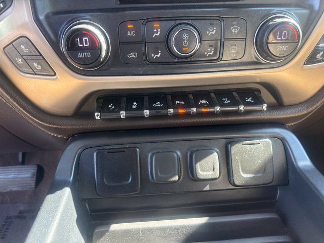 Used 2018 White GMC Denali image 15