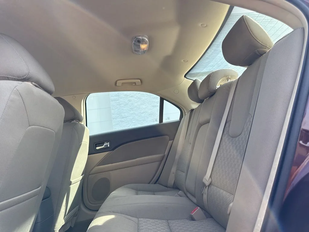 Used 2012 Cinnamon Ford SE image 35