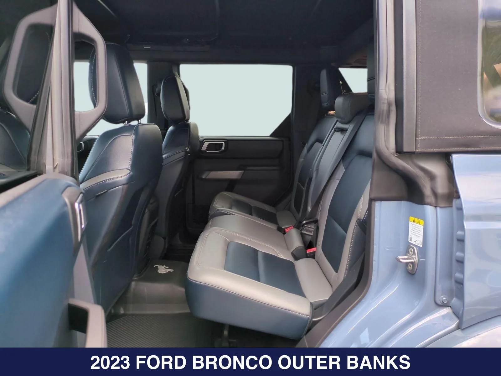 2023 Ford Bronco 4-Door Outer Banks - Photo 16