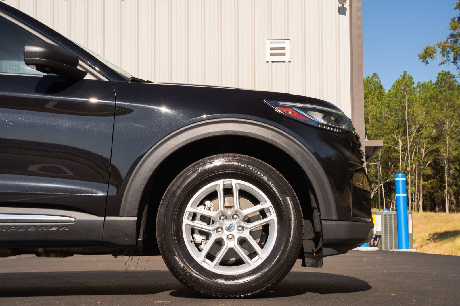 Used 2025 Black Ford Active image 9