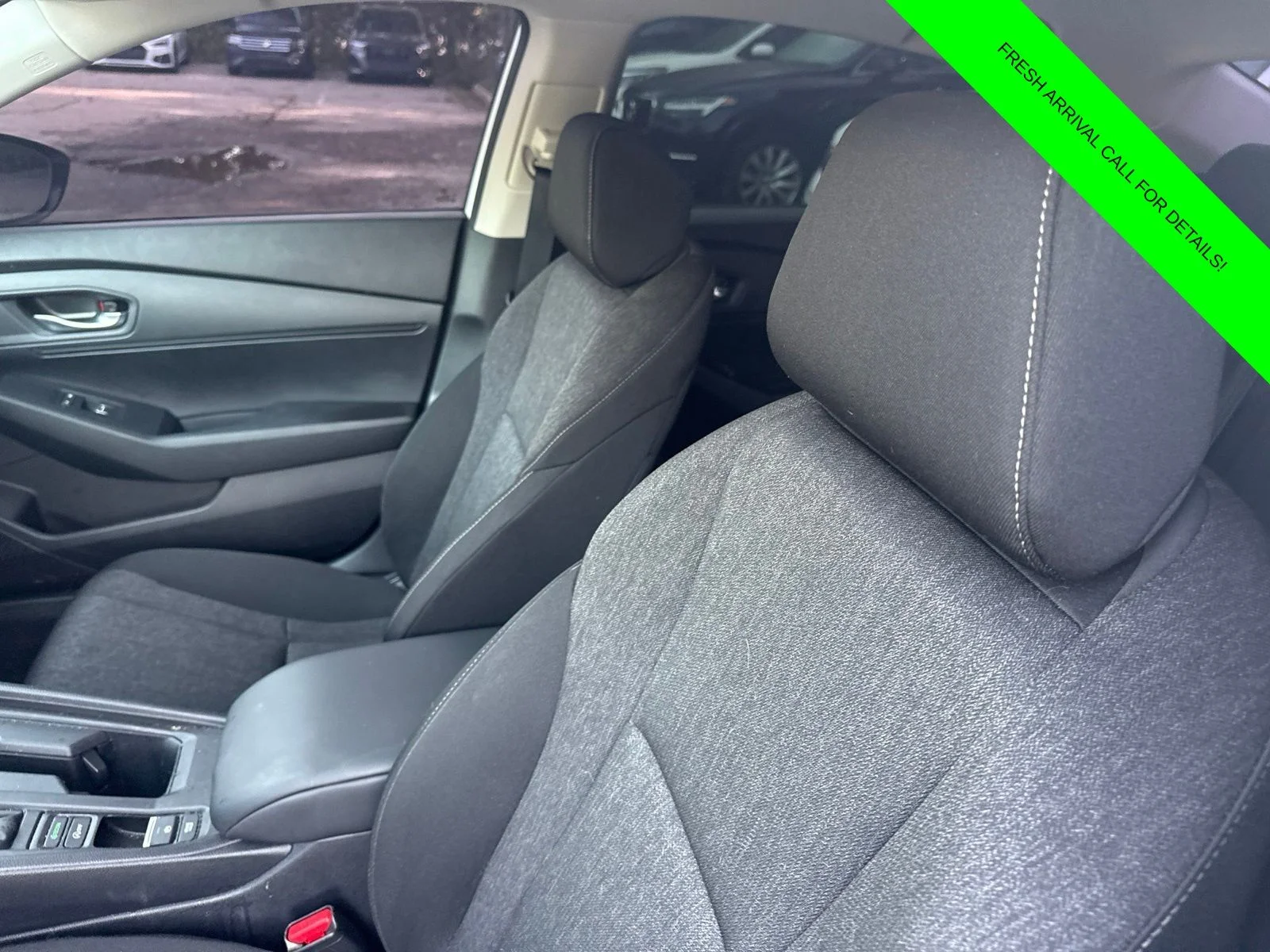 Used 2024 Platinum White Pearl Honda LX image 15