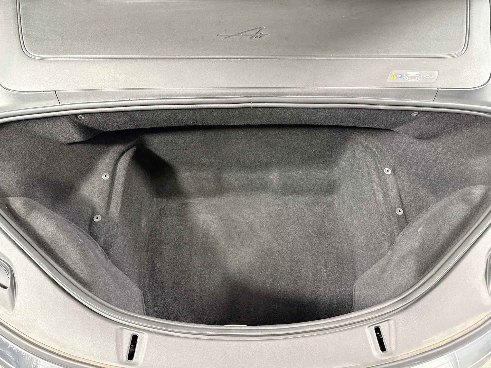 Used 2023 Quantum Gray Metallic Lucid Pure image 30