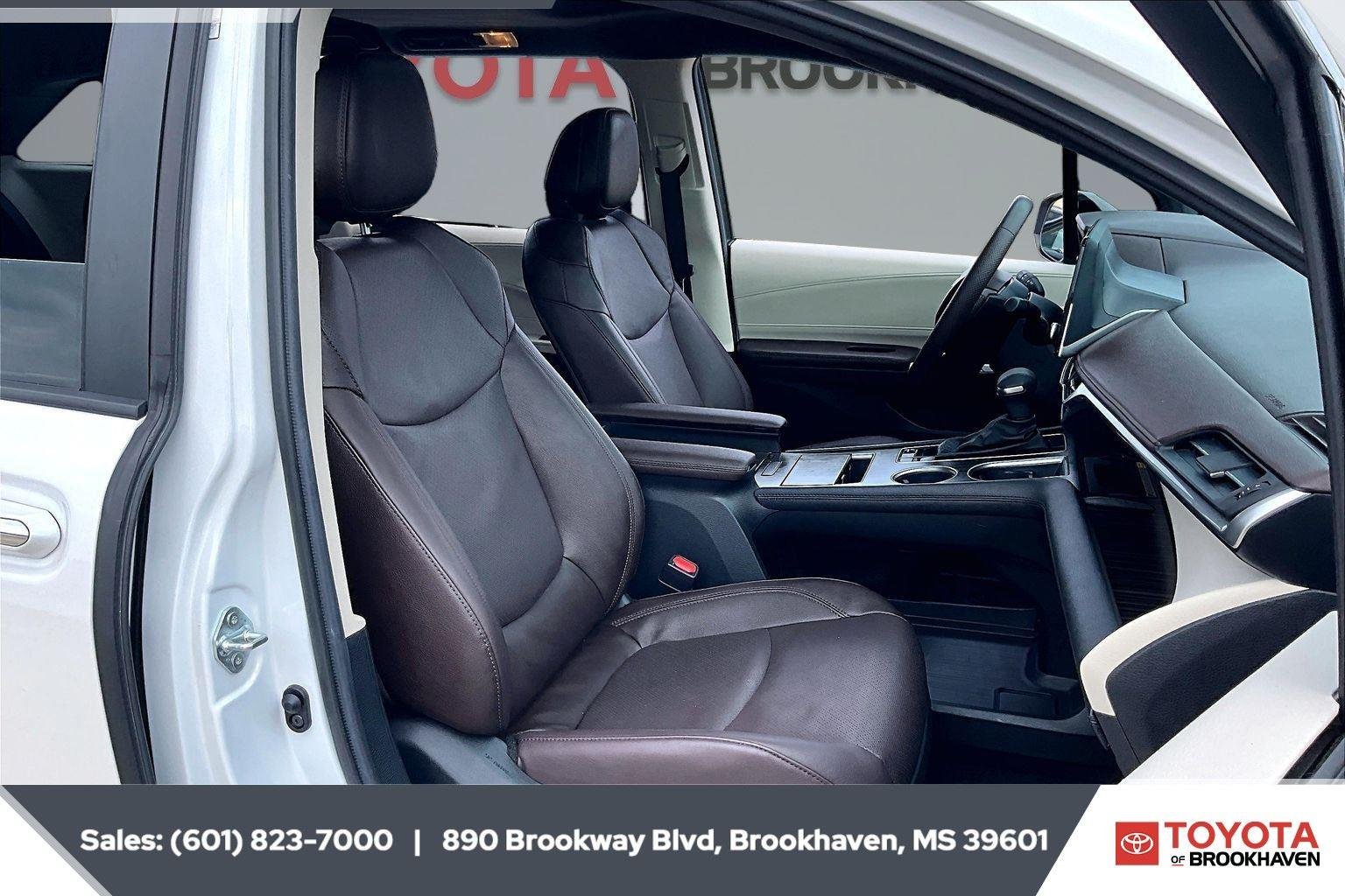 Used 2024 Windchill Pearl Toyota Platinum AWD image 7