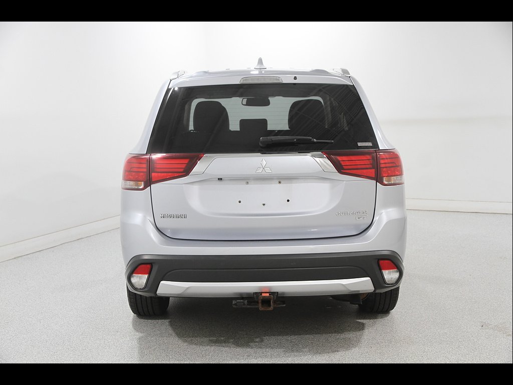 2017 Mitsubishi Outlander GT - Photo 22