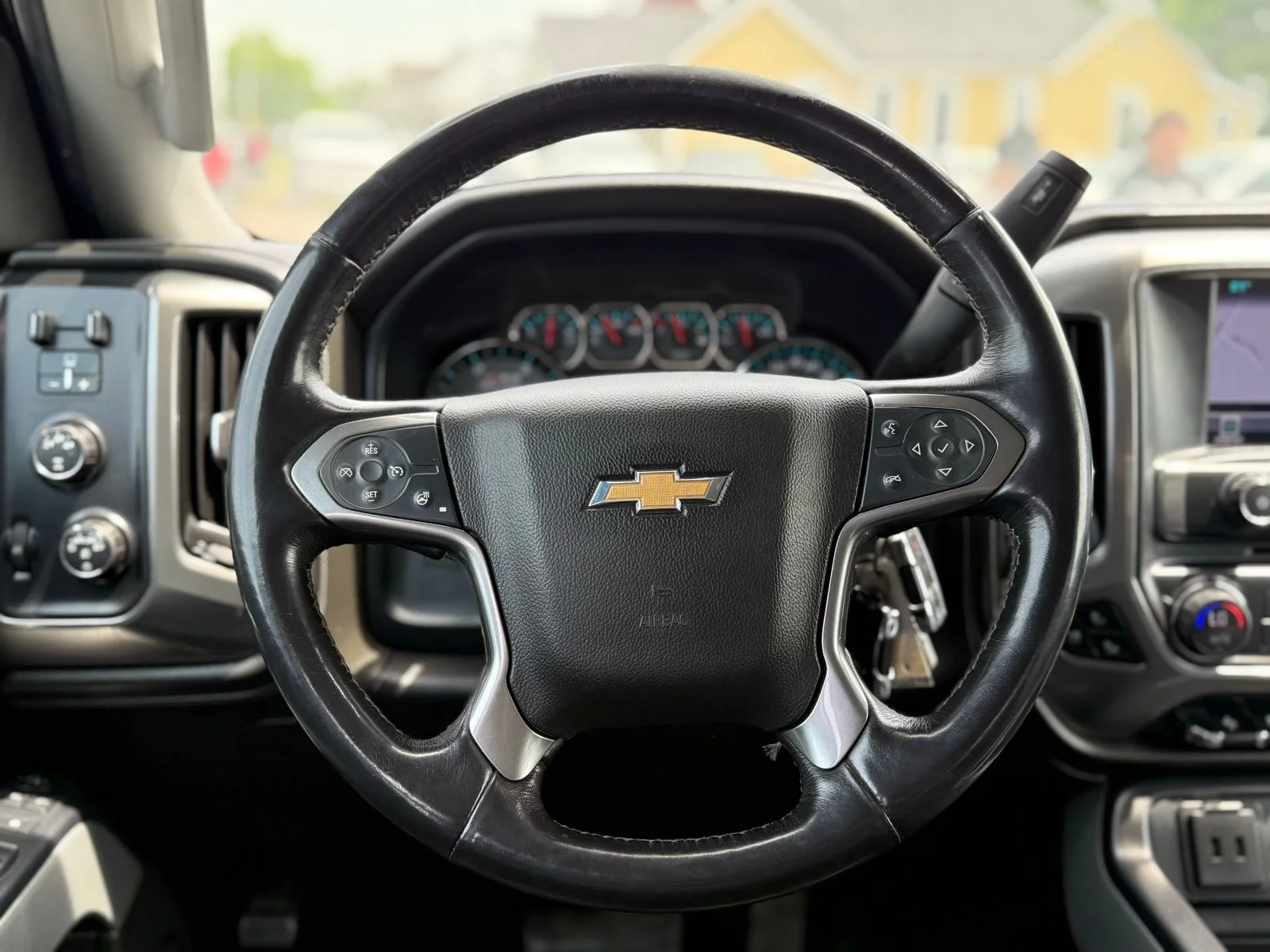 Used 2016 White Chevrolet LTZ image 20