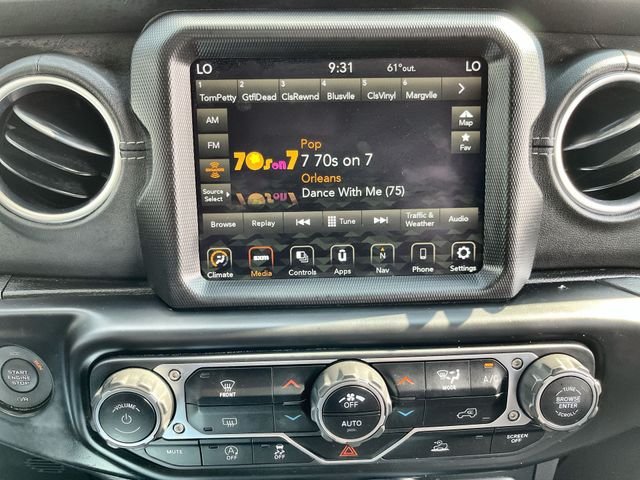 Used 2022 Gray Jeep Overland image 13