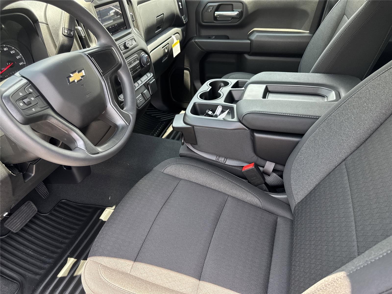 2026 Chevrolet Silverado 2500 HD Custom - Photo 25