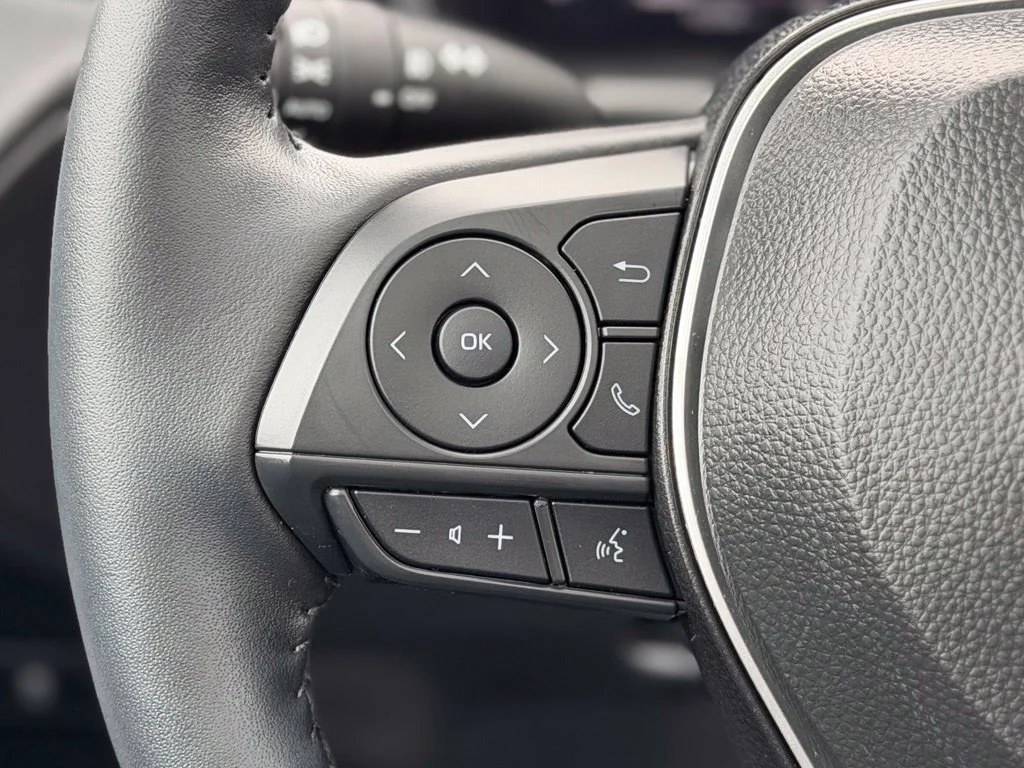 Used 2026  Toyota XLE image 13