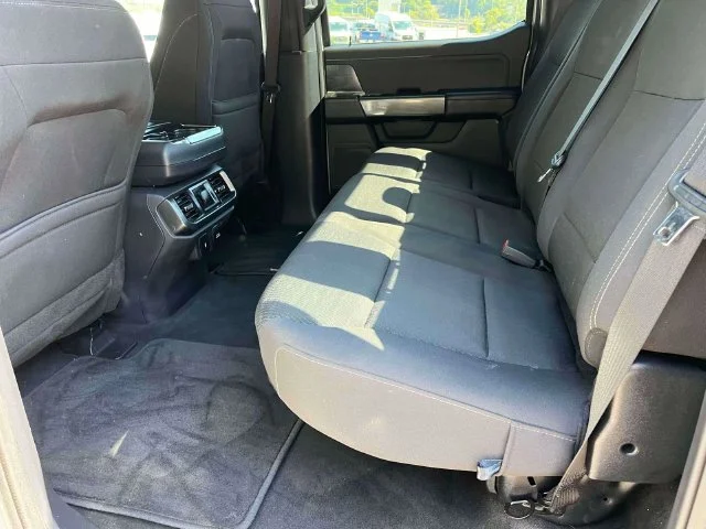 Certified Used 2023 Avalanche Ford XLT image 19
