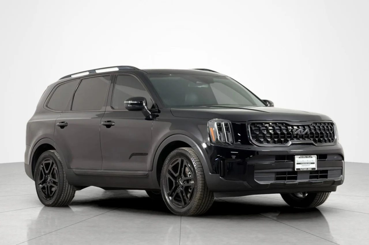 Used 2023 BLACK Kia EX X-Line image 7