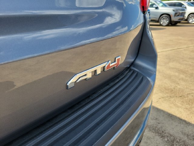 2021 GMC Yukon XL AT4 - Photo 9