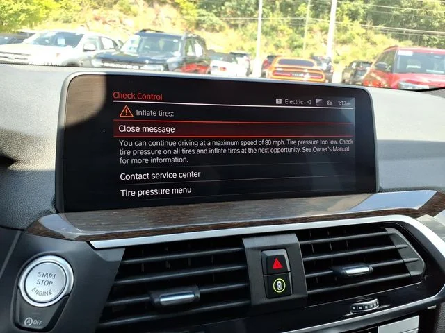 Used 2020 White BMW xDrive30i image 28