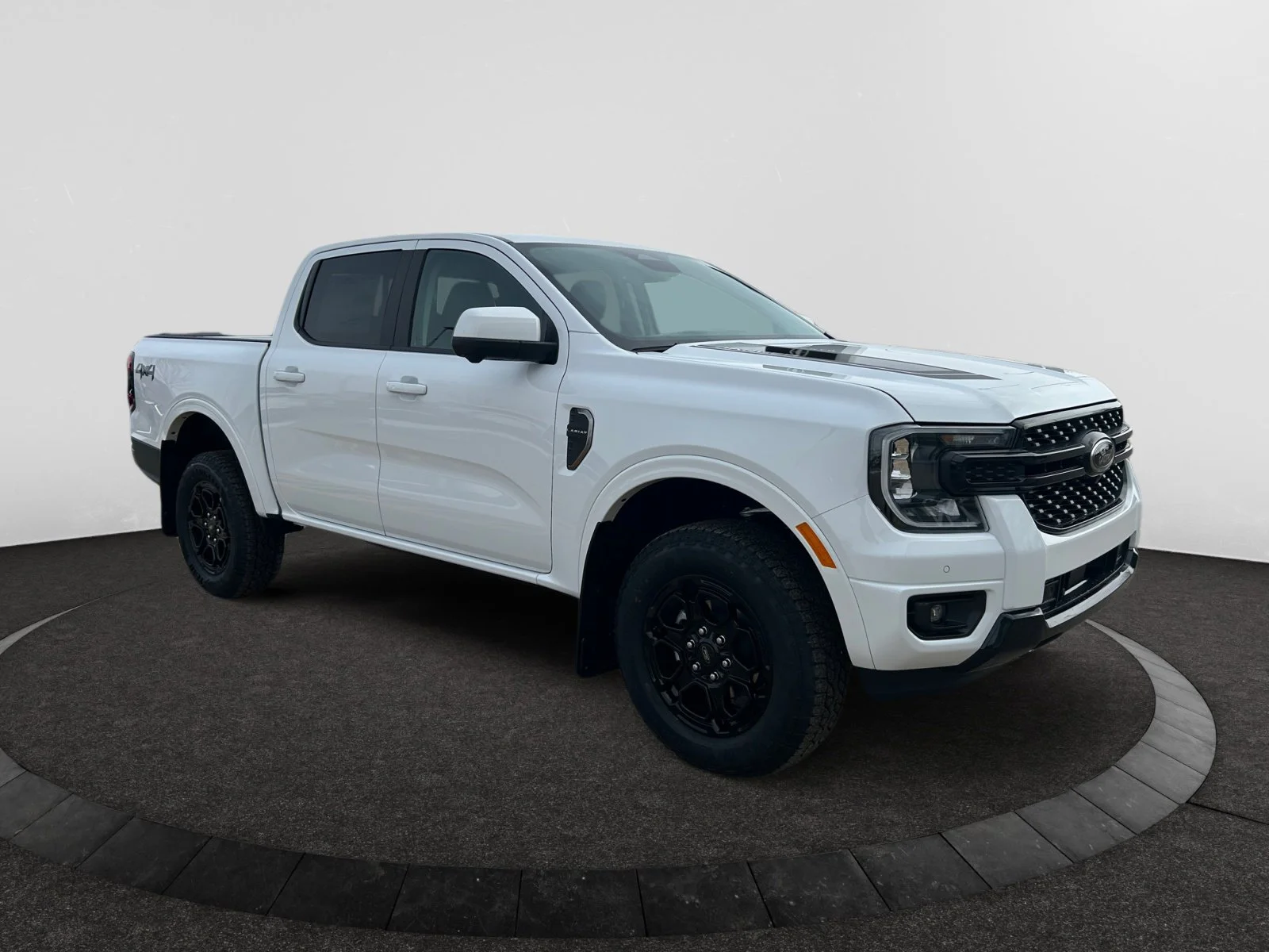 New 2026 Oxford White Ford Lariat image 7