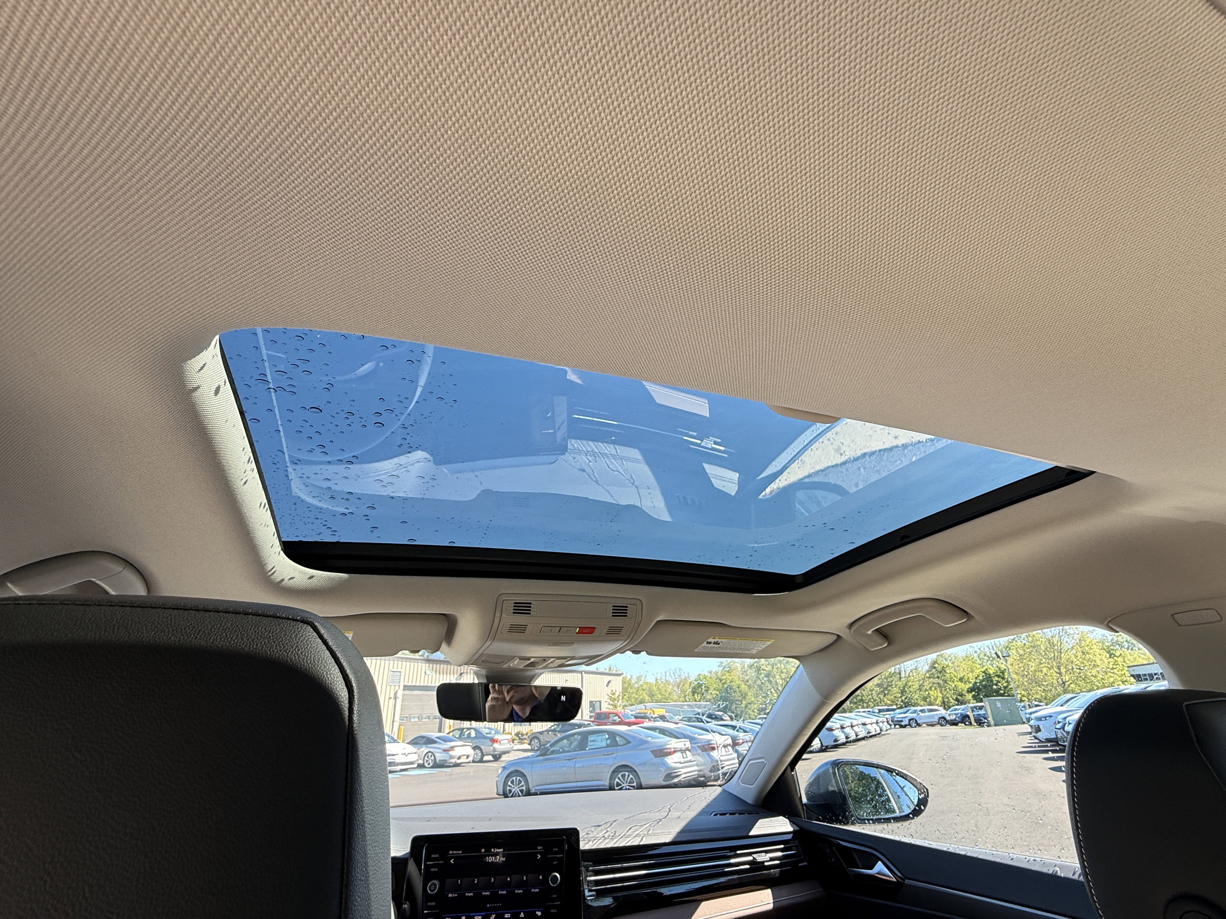 New 2026 Platinum Gray Metallic Volkswagen SEL image 9