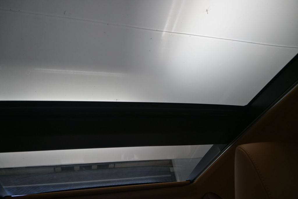 Used 2024 White Lexus 350 image 26